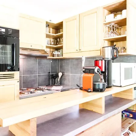 Spacious Family 2-bed, 2-bath With Parking, Private Piste *